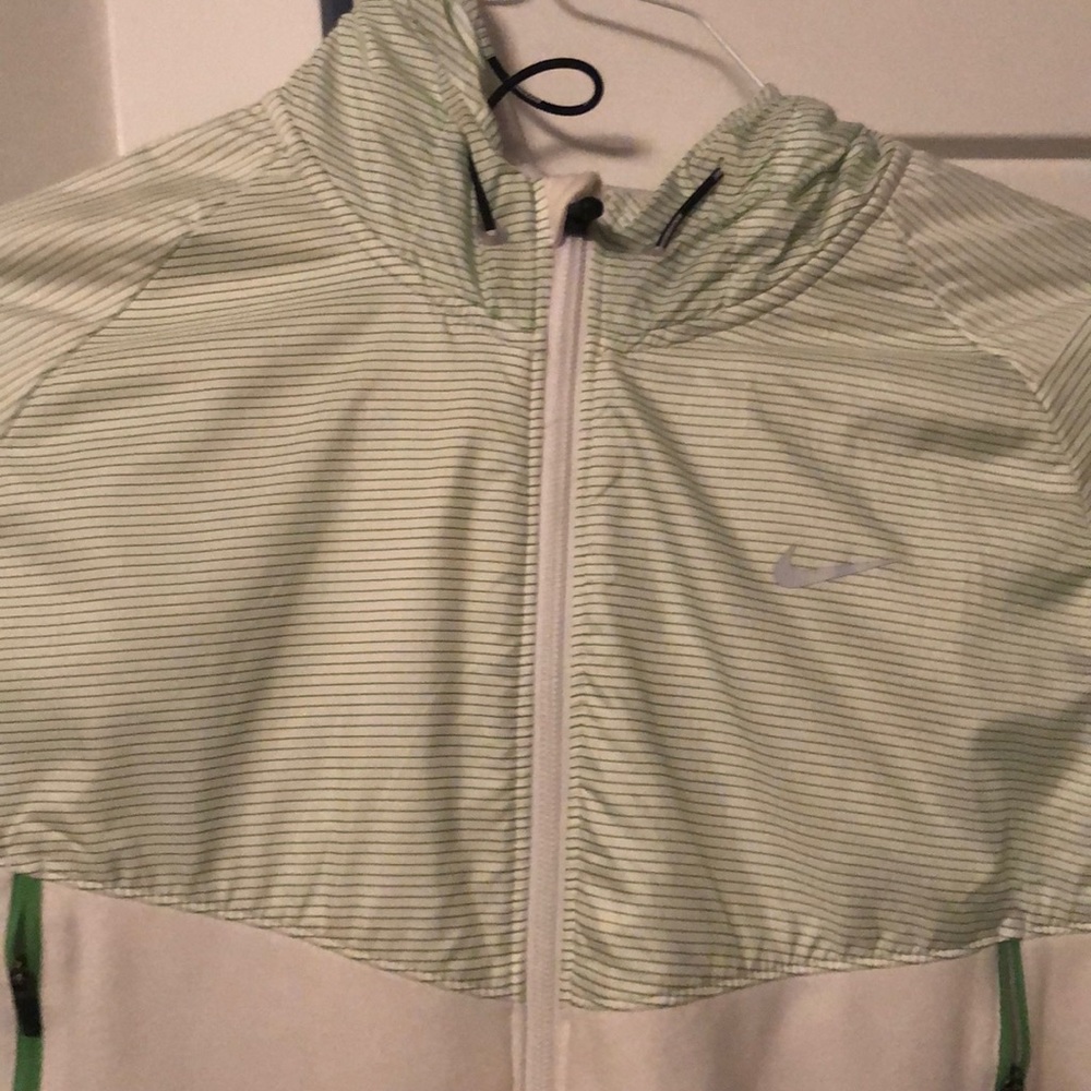 Nike - Dri-Fit Jacket - Picture 2 of 5
